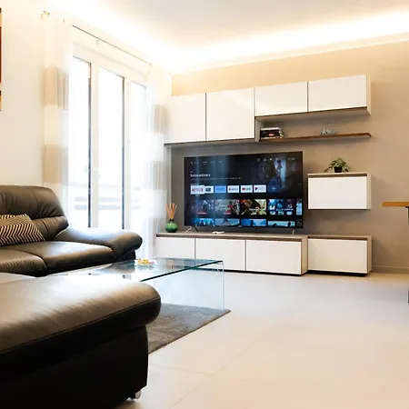 شقة Wonderful Apartament, Near The Lake لوغانو